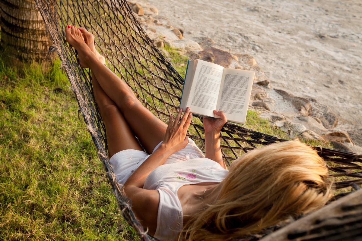 30+ Essential Best Book on Slow Living that You Must Read for a Calmer Life